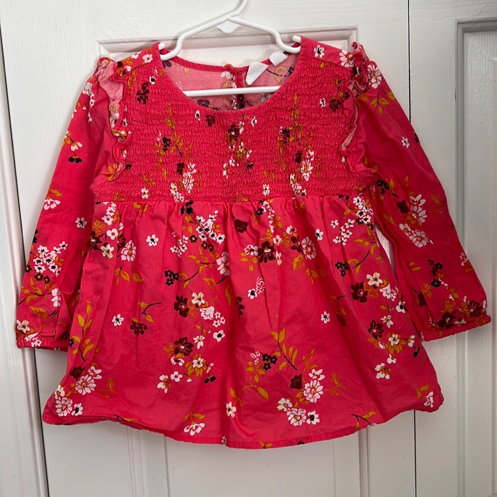 Gap size small girls pink flower shirt
